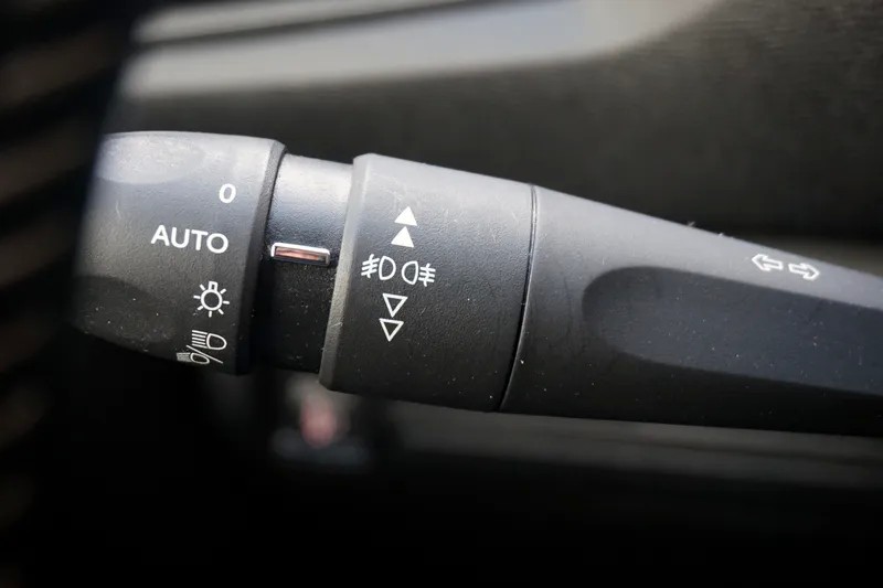 peugeot-308-2019-gasolina-1199cc