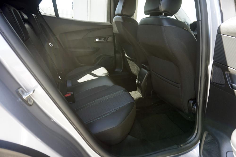 peugeot-2008-2021-gasolina-1199cc