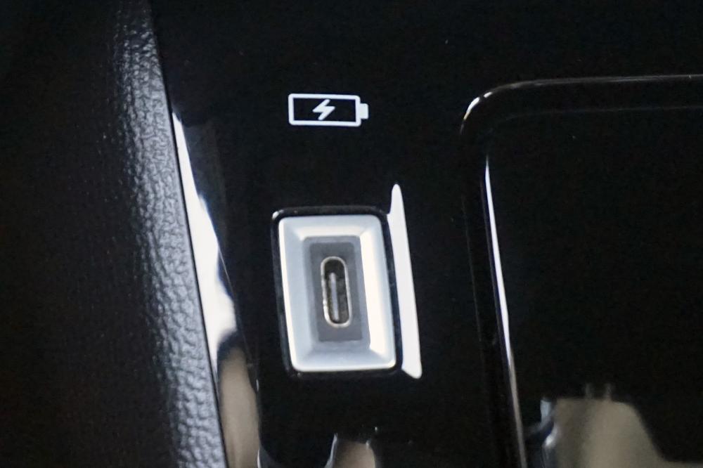 peugeot-2008-2021-gasolina-1199cc