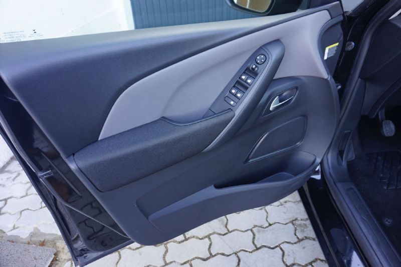 citroen-spacetourer-2021-diesel-1499cc
