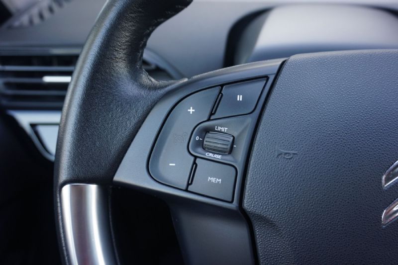 citroen-spacetourer-2021-diesel-1499cc