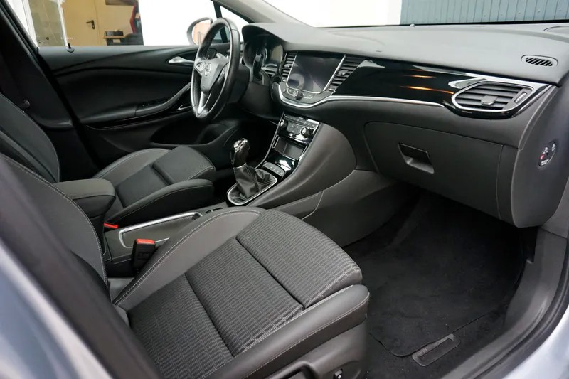 opel-astra-2020-gasolina-1199cc
