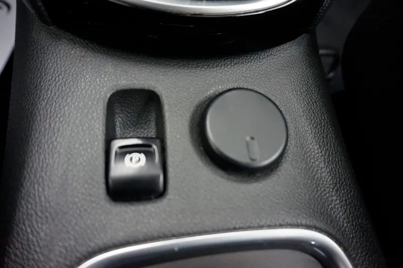 opel-astra-2020-gasolina-1199cc