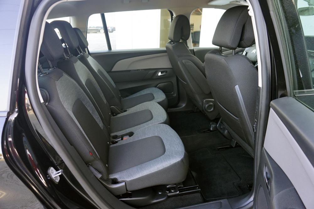 citroen-spacetourer-2021-diesel-1499cc