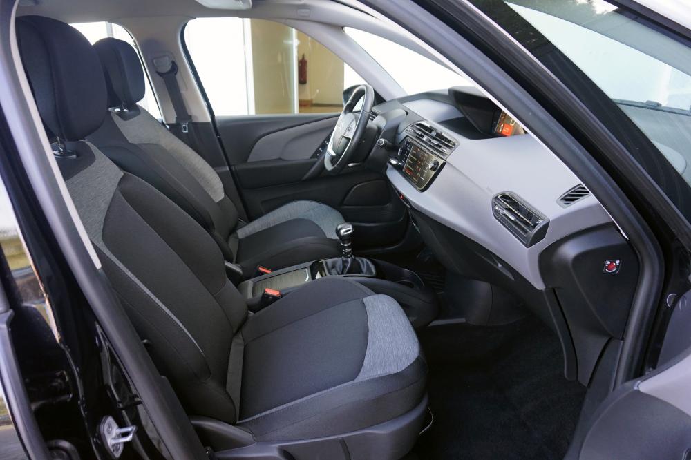citroen-spacetourer-2021-diesel-1499cc