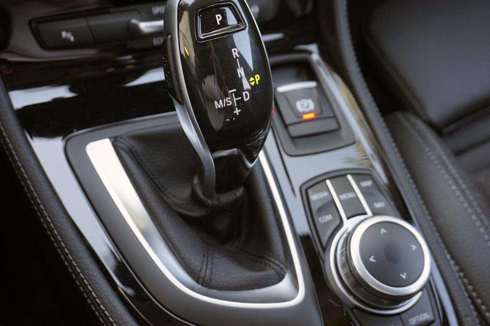 bmw-serie-2-2019-diesel-1496cc