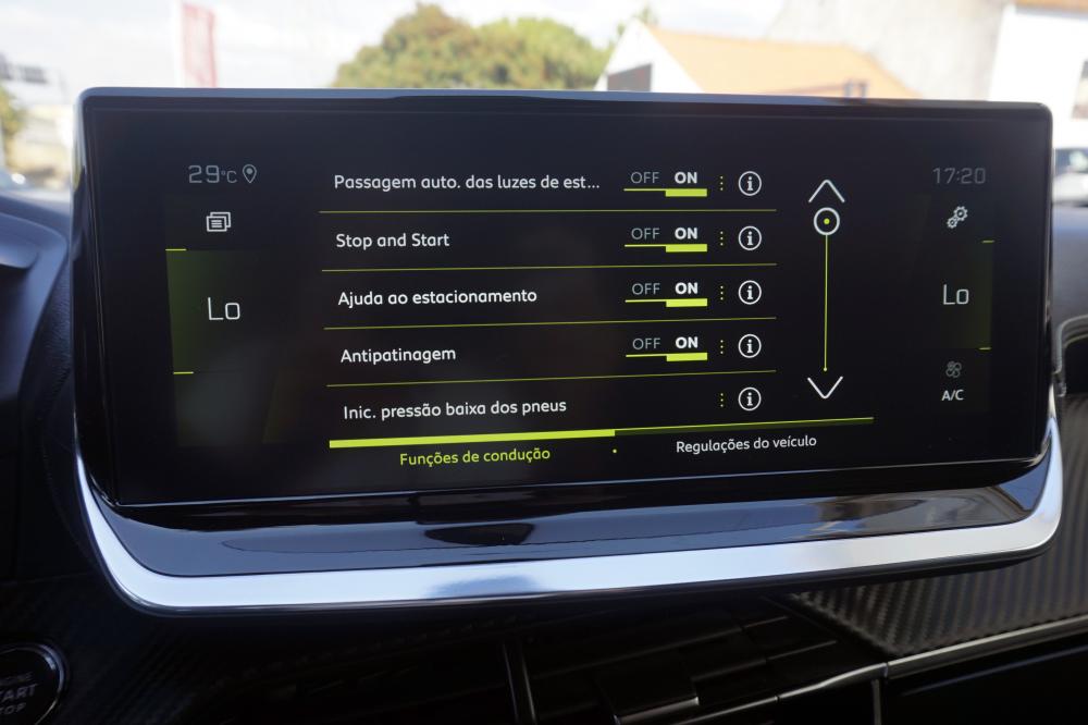 peugeot-208-2021-gasolina-1199cc