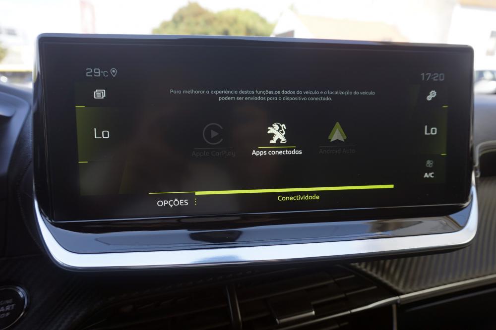 peugeot-208-2021-gasolina-1199cc