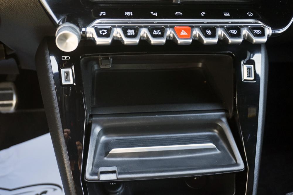 peugeot-208-2021-gasolina-1199cc