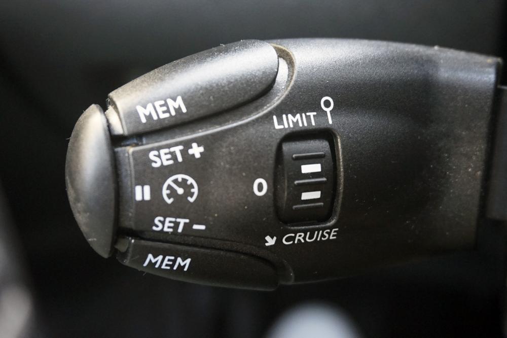 peugeot-2008-2020-gasolina-1199cc