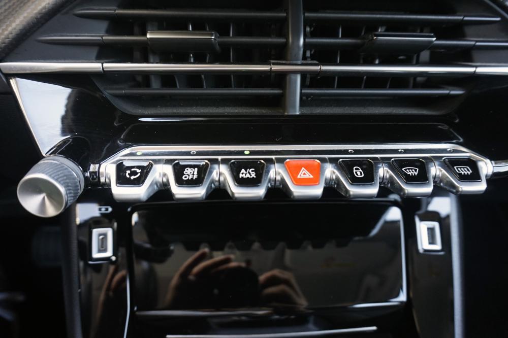peugeot-2008-2020-gasolina-1199cc