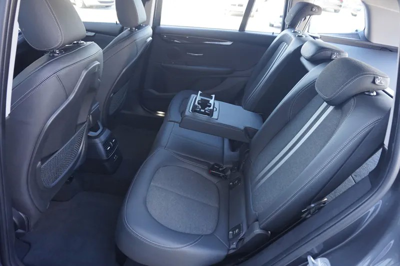 bmw-serie-2-2019-diesel-1496cc