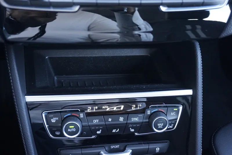 bmw-serie-2-2019-diesel-1496cc