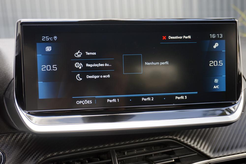 peugeot-208-2022-gasolina-1199cc