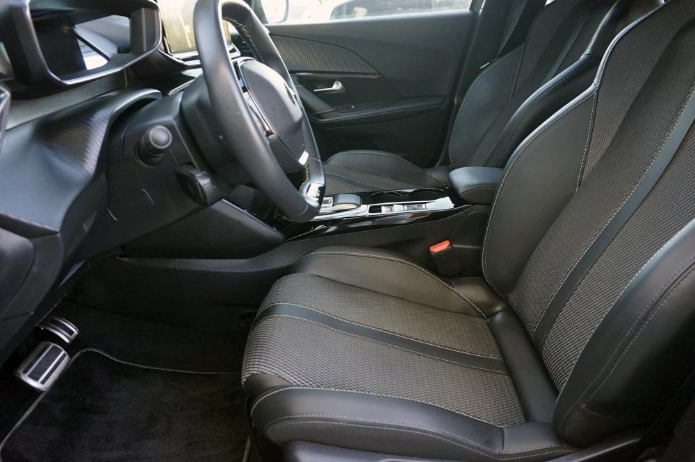 peugeot-e-2008-2025-eletrico-0cc