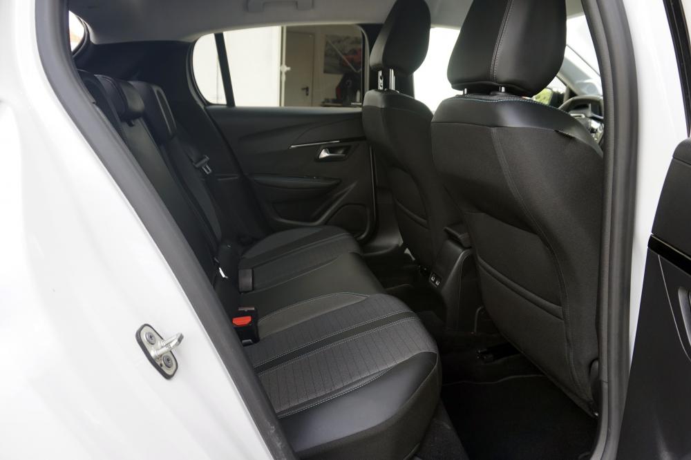 peugeot-208-2022-gasolina-1199cc