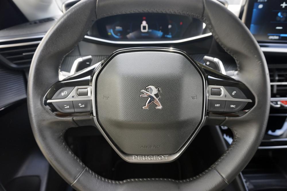 peugeot-208-2022-gasolina-1199cc