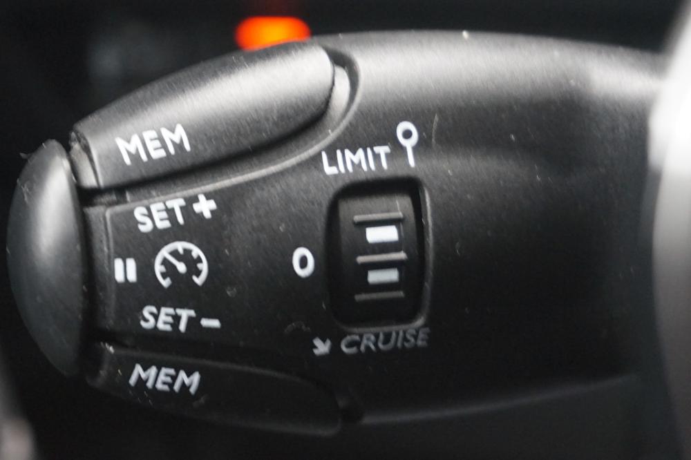 peugeot-2008-2020-gasolina-1199cc