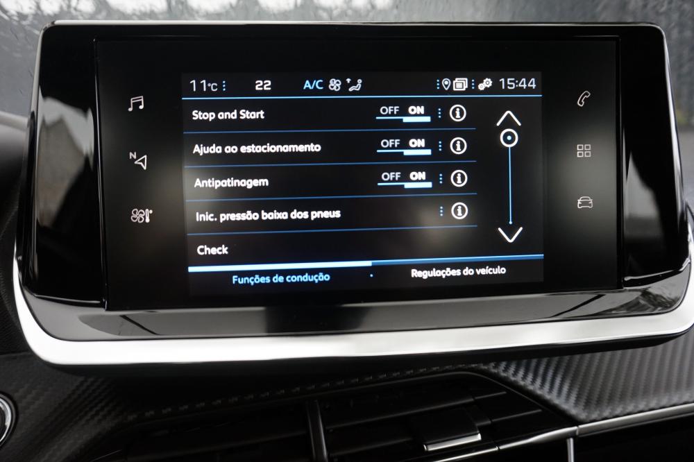 peugeot-2008-2020-gasolina-1199cc