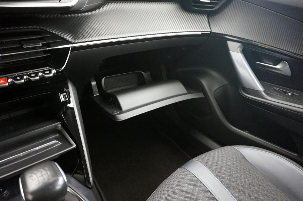 peugeot-2008-2020-gasolina-1199cc