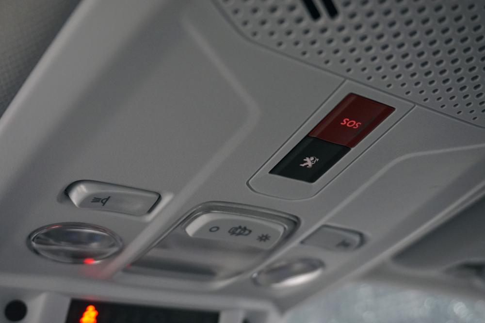 peugeot-2008-2020-gasolina-1199cc
