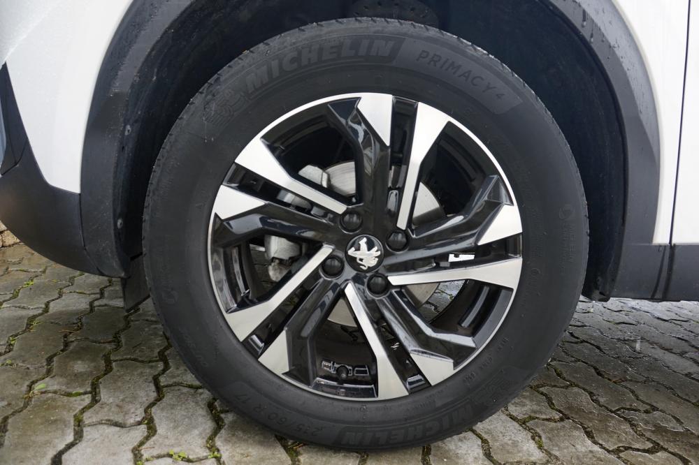 peugeot-2008-2020-gasolina-1199cc