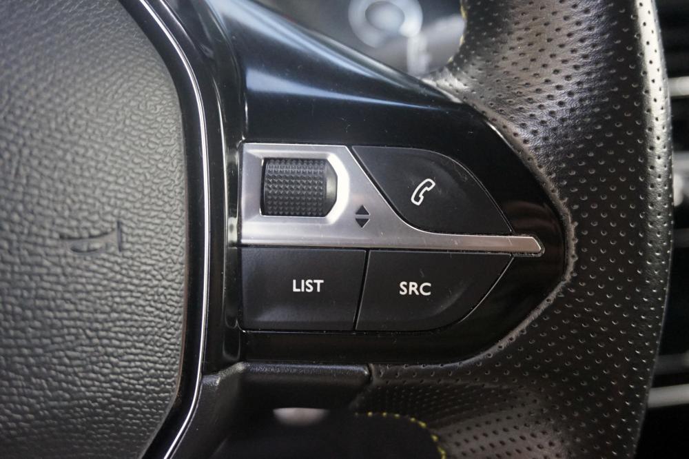peugeot-2008-2021-gasolina-1199cc