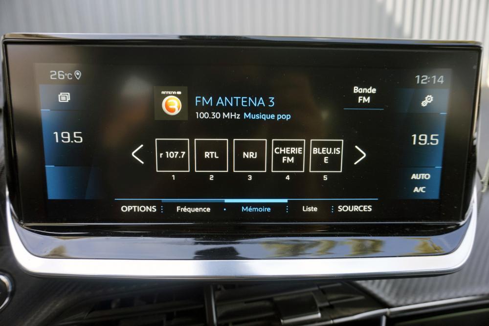 peugeot-2008-2021-gasolina-1199cc