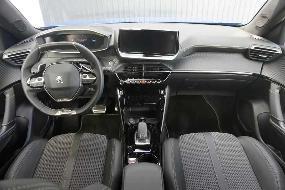 peugeot-2008-2022-gasolina-1199cc