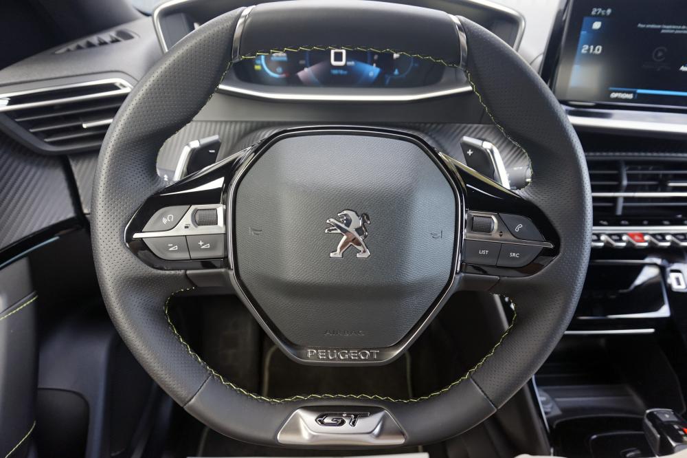 peugeot-2008-2022-gasolina-1199cc