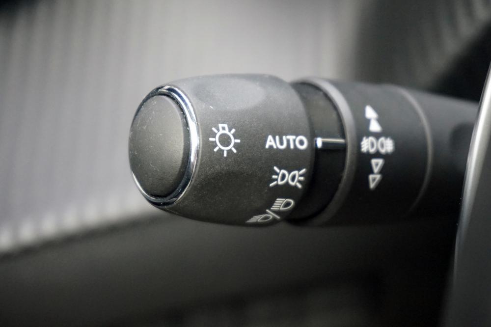 peugeot-2008-2022-gasolina-1199cc