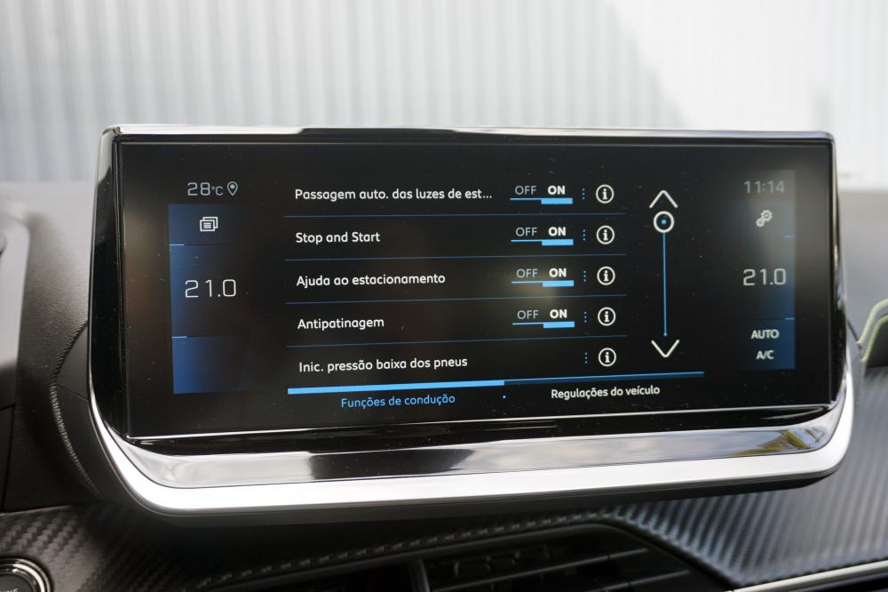 peugeot-2008-2022-gasolina-1199cc