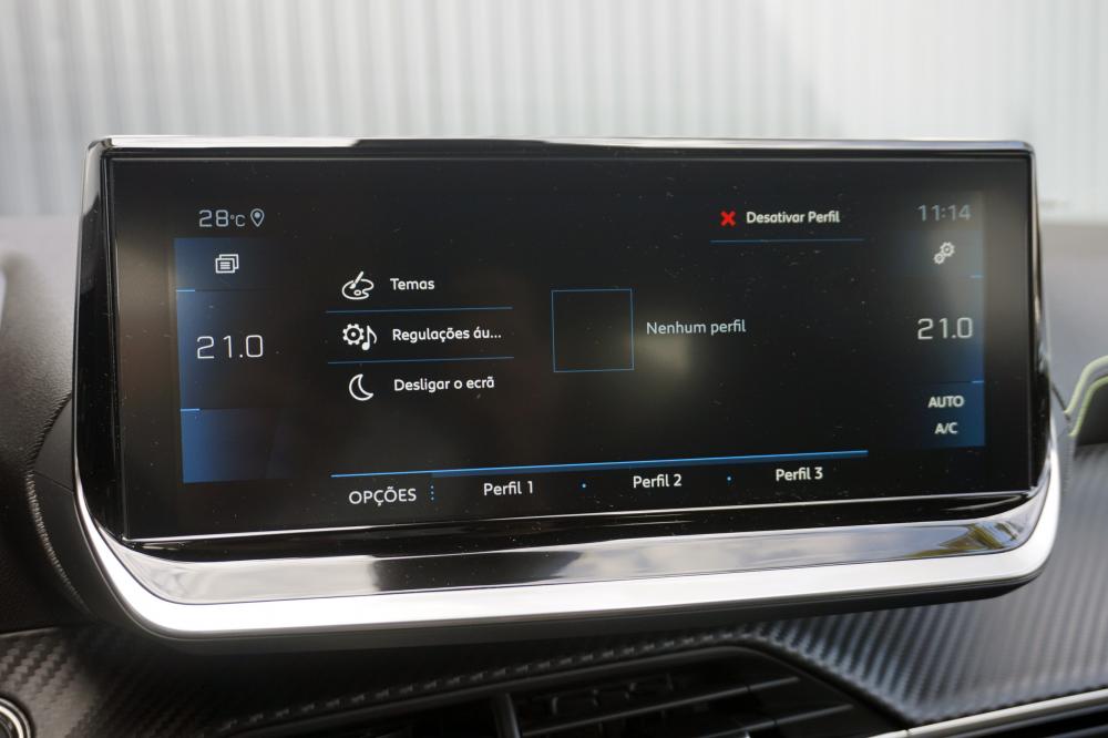 peugeot-2008-2022-gasolina-1199cc
