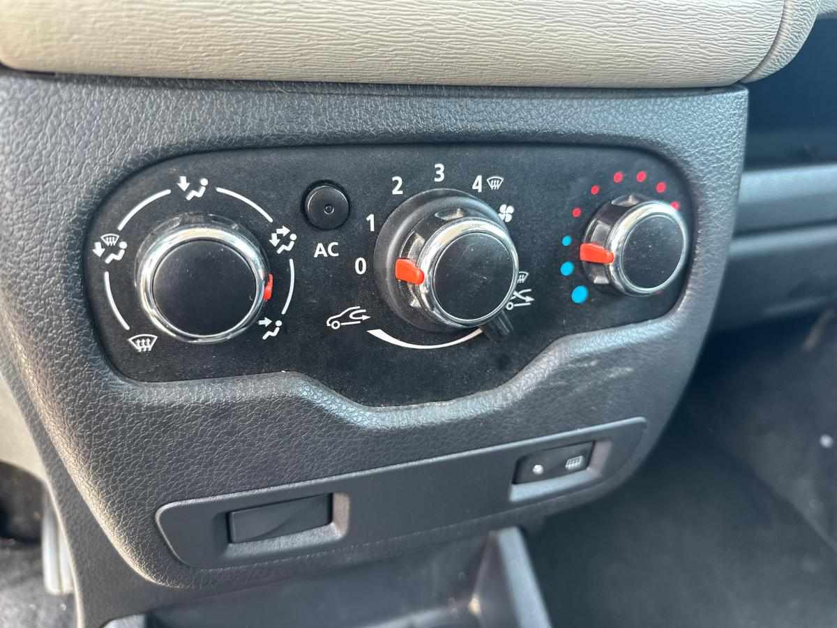 dacia-lodgy-1-2-tce-2015-gasolina-1197cc