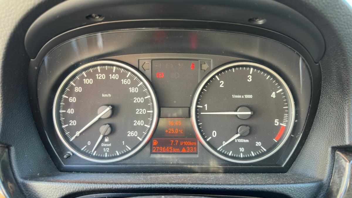 bmw-serie-3-318d-2010-diesel-1995cc