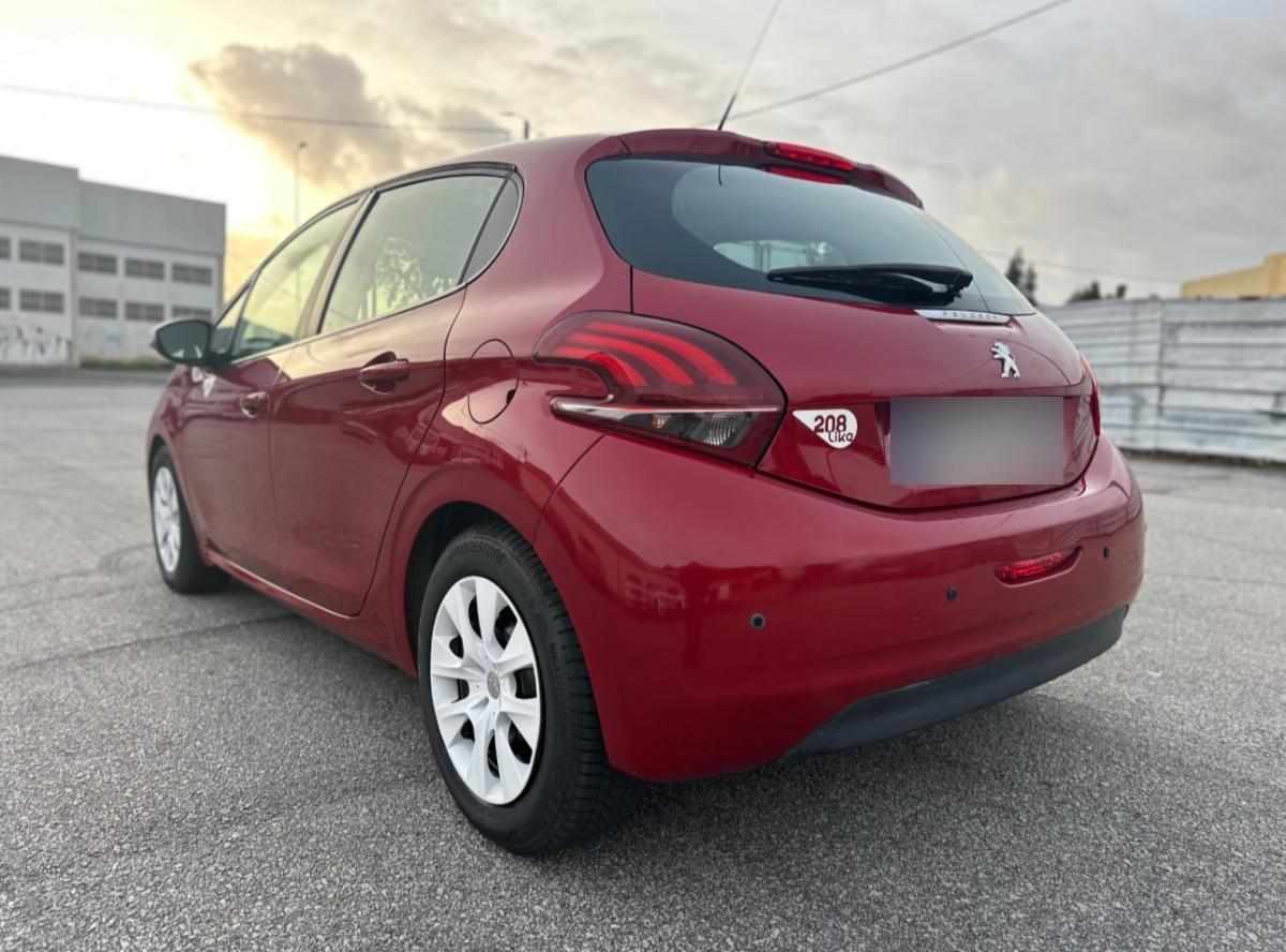 peugeot-208-1-2-vti-2017-gasolina-1199cc