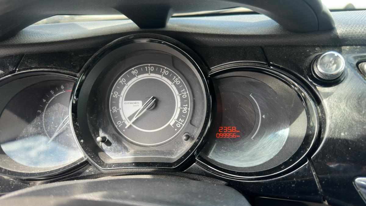 citroen-c3-1-0-vti-2015-gasolina-999cc