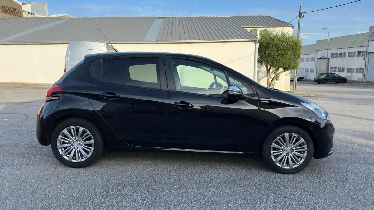 peugeot-208-1-2-vti-2018-gasolina-1199cc