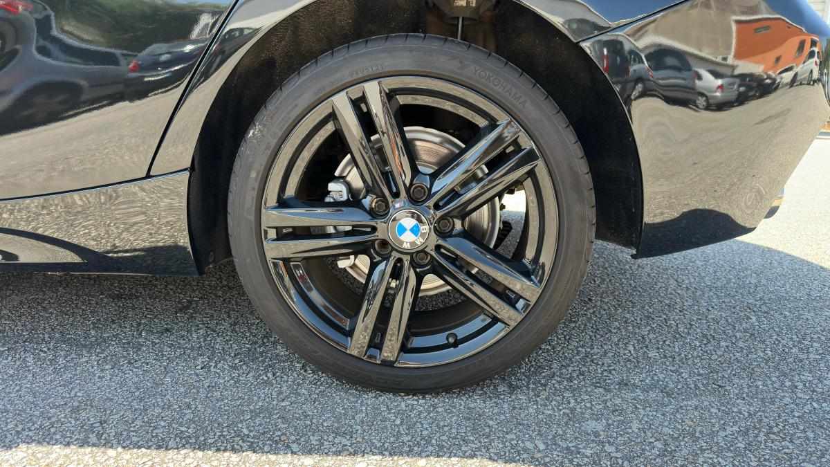 bmw-serie-1-116d-2011-diesel-1995cc