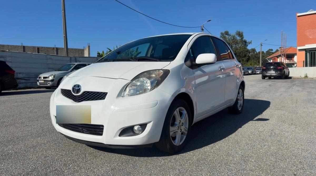 toyota-yaris-1-0-vvt-i-2010-gasolina-998cc