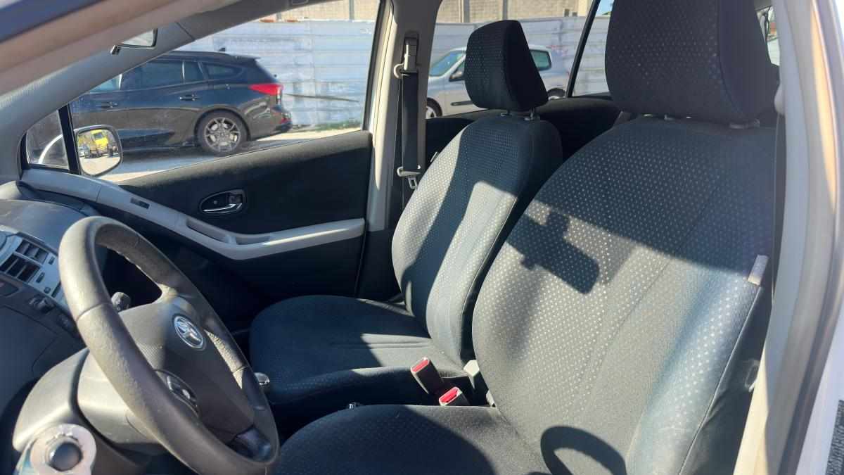 toyota-yaris-1-0-vvt-i-2010-gasolina-998cc