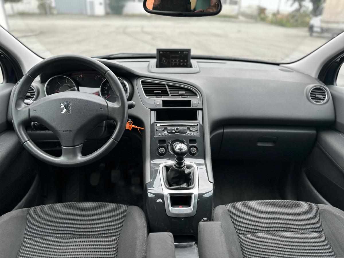 peugeot-5008-1-6-hdi-fap-2013-diesel-1560cc