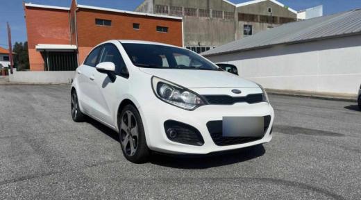 kia-rio-1-1-crdi-2013-diesel-1120cc