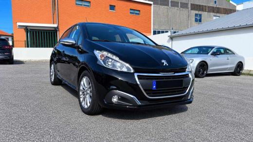 peugeot-208-1-2-vti-2017-gasolina-1199cc