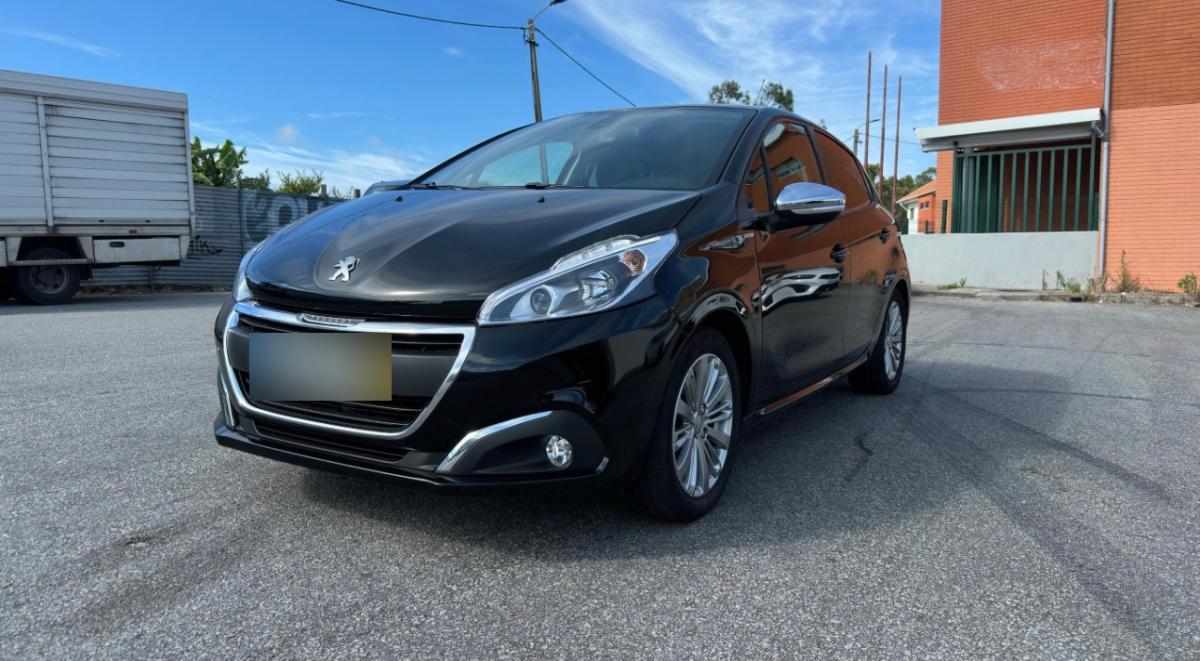 peugeot-208-1-2-vti-2017-gasolina-1199cc