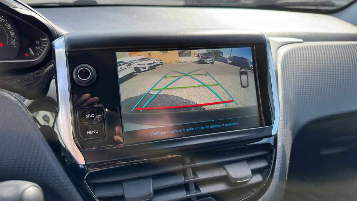peugeot-208-1-2-vti-2017-gasolina-1199cc