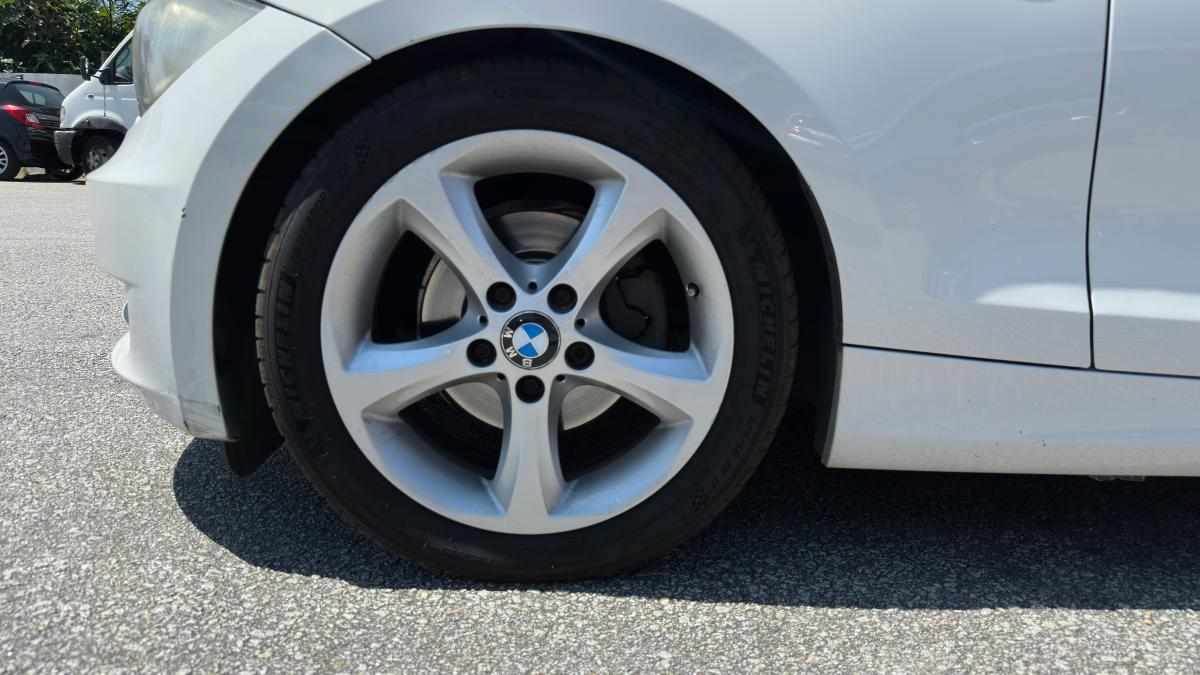 bmw-serie-1-118d-2010-diesel-1995cc