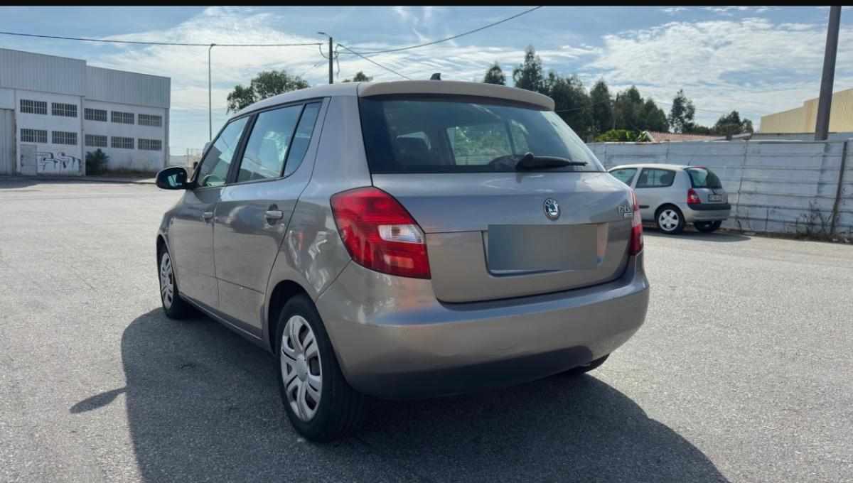 skoda-fabia-1-2-tdi-2010-diesel-1199cc