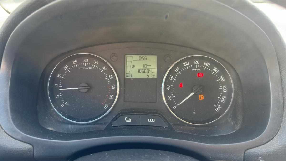 skoda-fabia-1-2-tdi-2010-diesel-1199cc