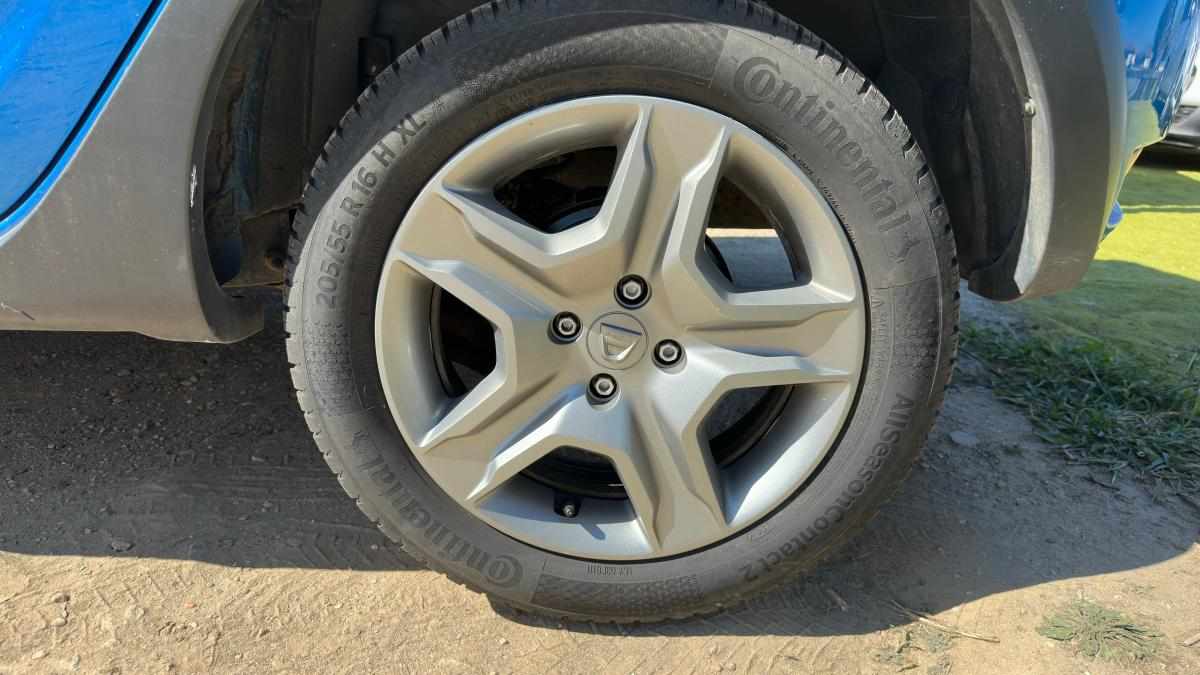 dacia-sandero-0-9-tce-2019-gasolina-898cc